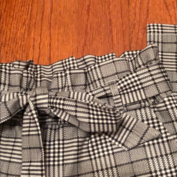 Black and White Plaid Pants - Picture 2 of 5